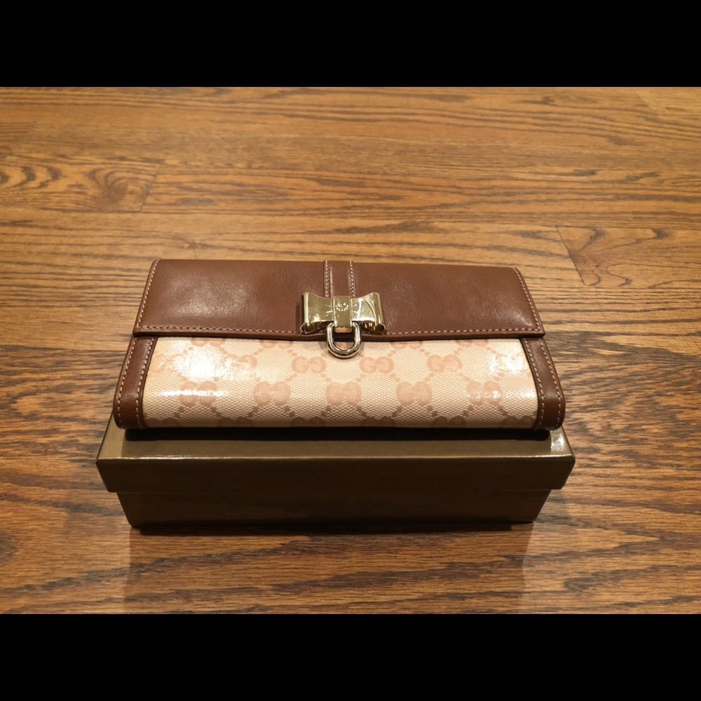 Gucci Wallet - image 1